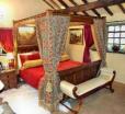 Wizards Thatch Luxury Suites
