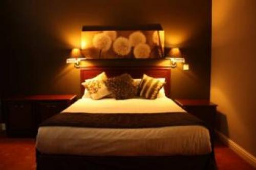 Birch Hotel, Heywood, 