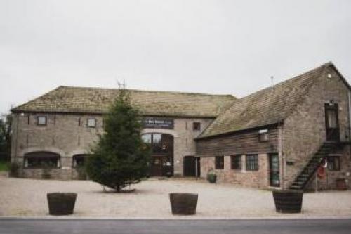 Black Mountain Lodge, Three Cocks, 