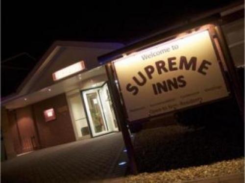 Supreme Inns, Boston, 