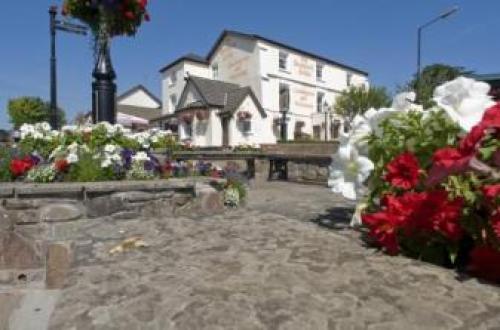 The Beaufort, Raglan, Raglan, 