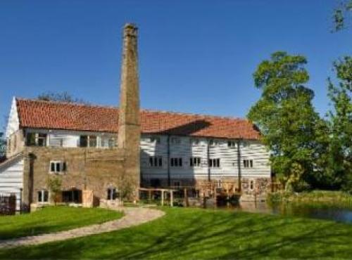 Tuddenham Mill Luxury Hotel, Barton Mills, 