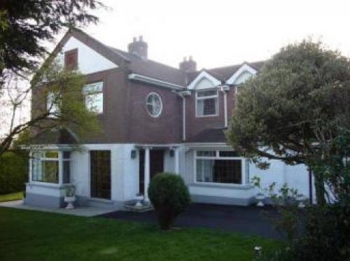 Pinetrees Bed & Breakfast, Ballymoney, 