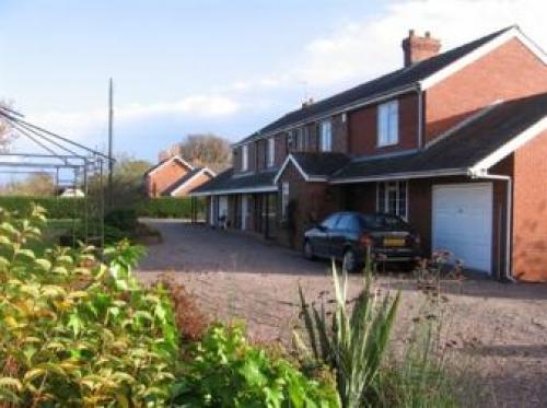 Fernlea Cottage Bed And Breakfast, Bruera, 