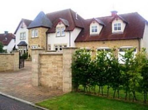 A Room In The Country, Kirknewton, 