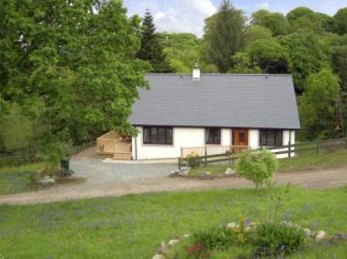 Bluebell Cottage, Dalmally, Inveraray, 
