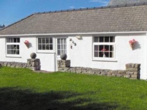 Halcyon Annexe, Benllech, North Wales