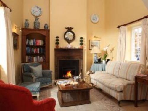 Bookers Cottage, Milton under Wychwood, 