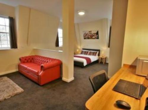 Central Hotel Gloucester By Roomsbooked, Gloucester, 