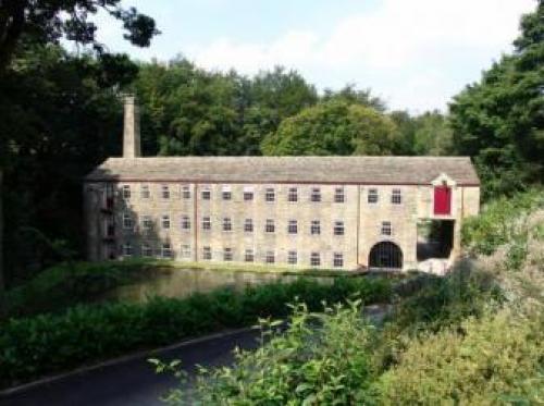 Hewenden Mill Cottages, Bingley, 