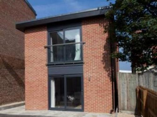 Saracens Courtyard Apartments, Cheltenham, 