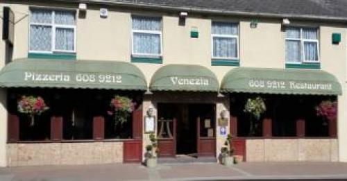 Villa Venezia, Prenton, 